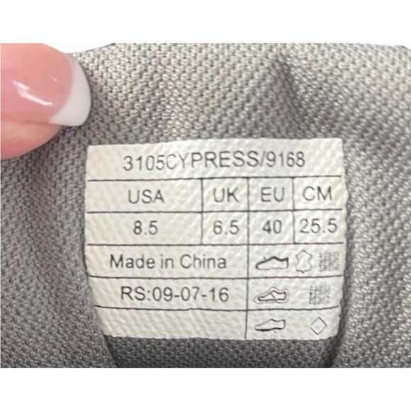 Vionic Wmn’s 3105 Cypress Hiking Sneakers Trail Boots Sneakers Size 8.5 EUC - Picture 4 of 8